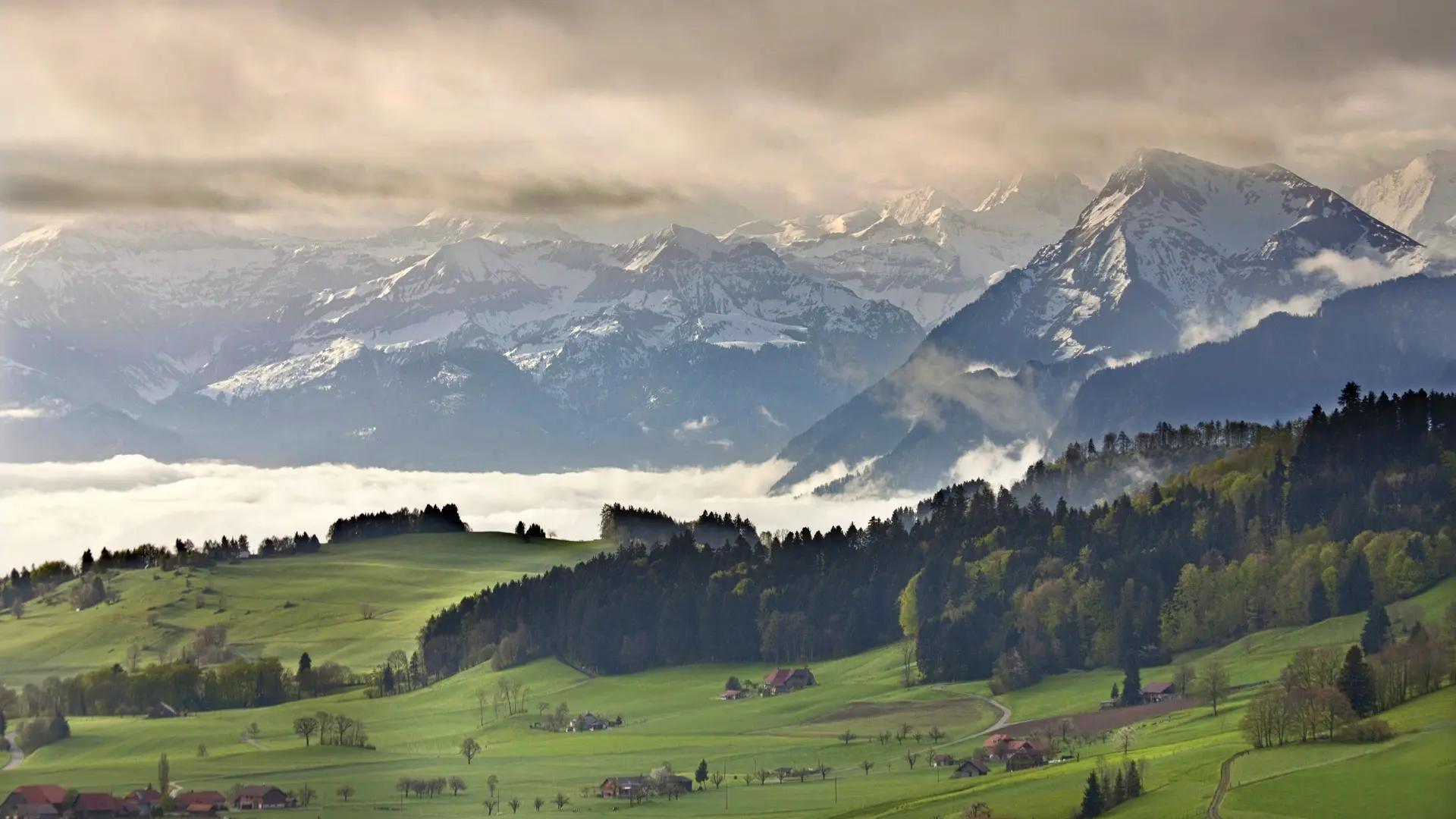 Fondue Fury Challenge - Swiss Alps cycling route from Aigle to Appenzell